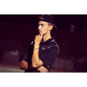 Meet your Posher, Chandler